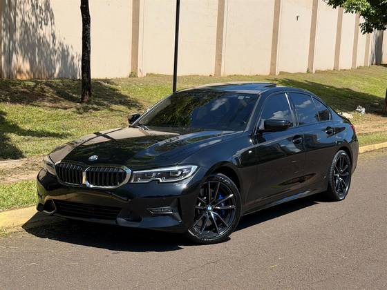 BMW 330i 2.0 16V TURBO GASOLINA SPORT AUTOMÁTICO